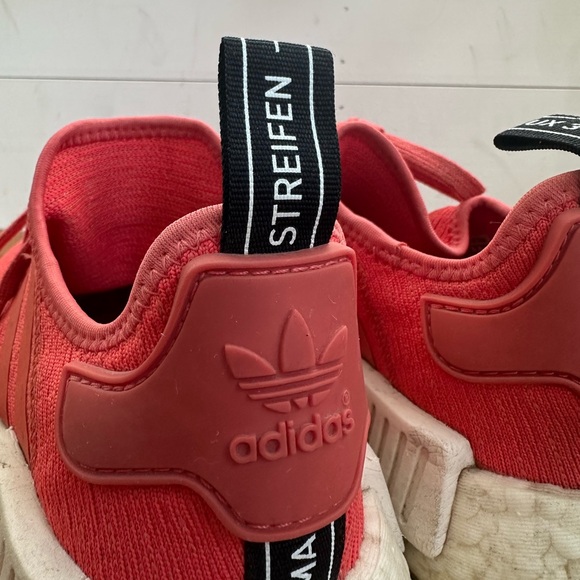 Red Adidas Women's NMD R1 Runner Nomad Trace - Picture 5 of 11